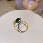 Elegant Green Statement Ring for Women – Adjustable Fashion Open Ring, Minimalist Niche Design