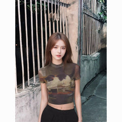 Vintage Cat Print Slim Fit T-Shirt – Short High Neck Crop Top for Women