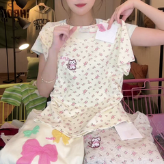 Floral Cat Embroidered Square-Neck Top – Women’s Slim Fit Sweet Short Sleeve Blouse