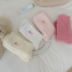 Women’s Plush Bow Mid-Calf Warm Fleece Socks