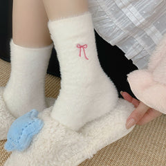 Women’s Plush Bow Mid-Calf Warm Fleece Socks
