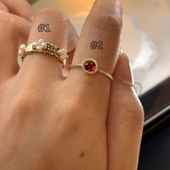 French Retro Pearl Flower Ring – Elegant Adjustable Stacking Ring for Women