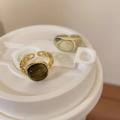 Natural Stone Open Ring for Women - Vintage Elegant, Fashionable Niche Design, Trendy Friendship Ring