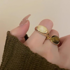 Natural Stone Open Ring for Women - Vintage Elegant, Fashionable Niche Design, Trendy Friendship Ring