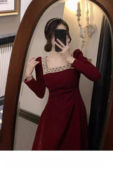 Luxury Burgundy Velvet Bridal Toast Dress – Elegant Engagement & Wedding Evening Gown