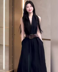 Black Elegant V-Neck Halter Maxi Dress – Sleeveless Slim Fit Luxury Summer Dress for Women