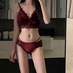 Tipsy Red Rose Ultra-Thin French-Style Lingerie Set – Velvet Lace Bralette Without Underwire