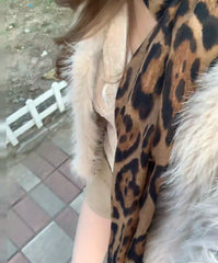 Vintage Leopard Print Scarf – Elegant & Versatile Neck Wrap