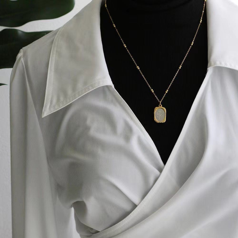 French light luxury titanium steel ins necklace women's