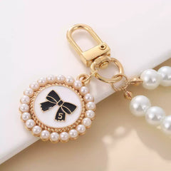Chic Pearl Wrist Strap
