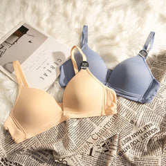 Simple Triangle Cup Deep V Seamless Bra for Women – Light, Thin, Wire-Free Comfort