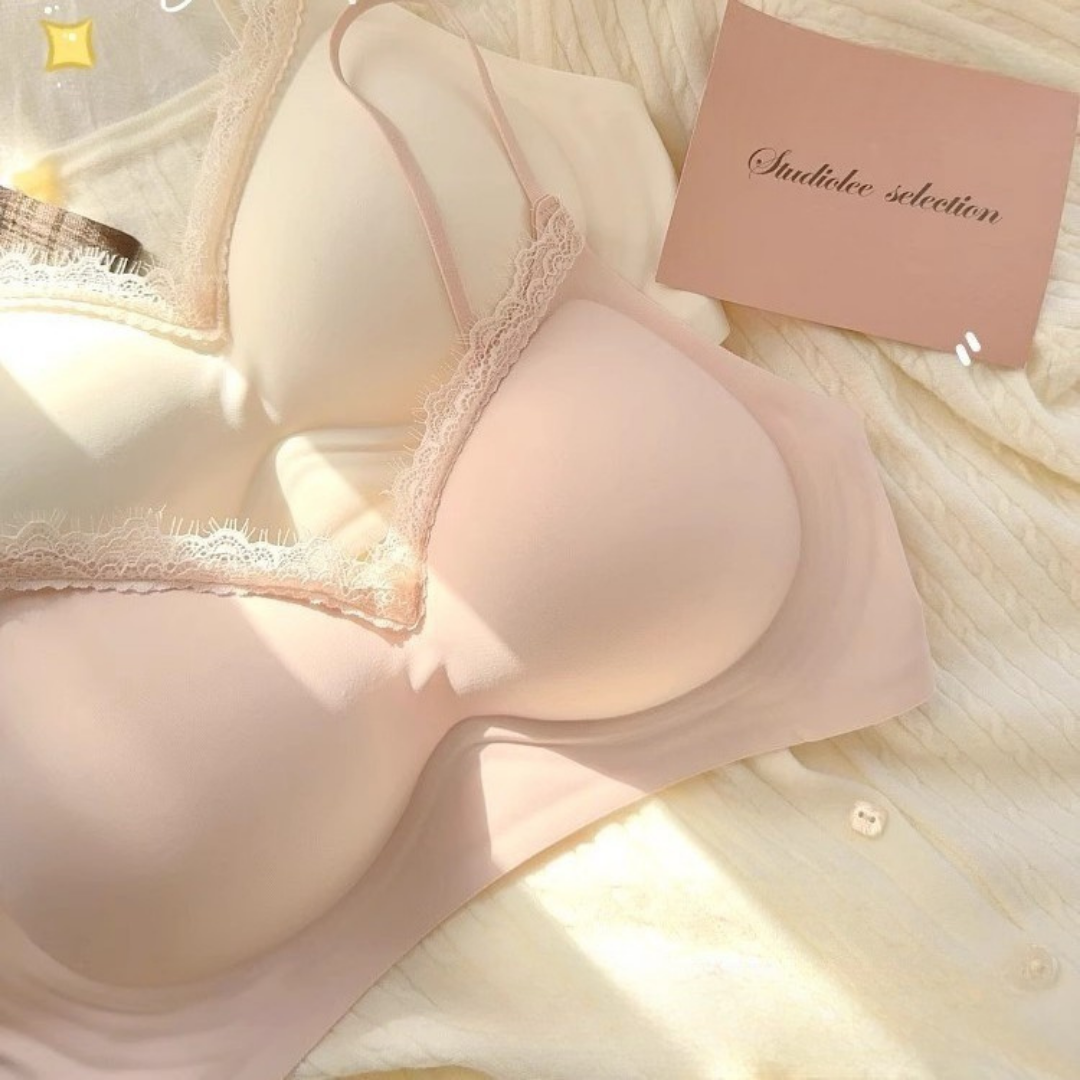 Seamless Push-Up Bra for Women – Spaghetti Straps, Lace Trim, Side Support, No Underwire