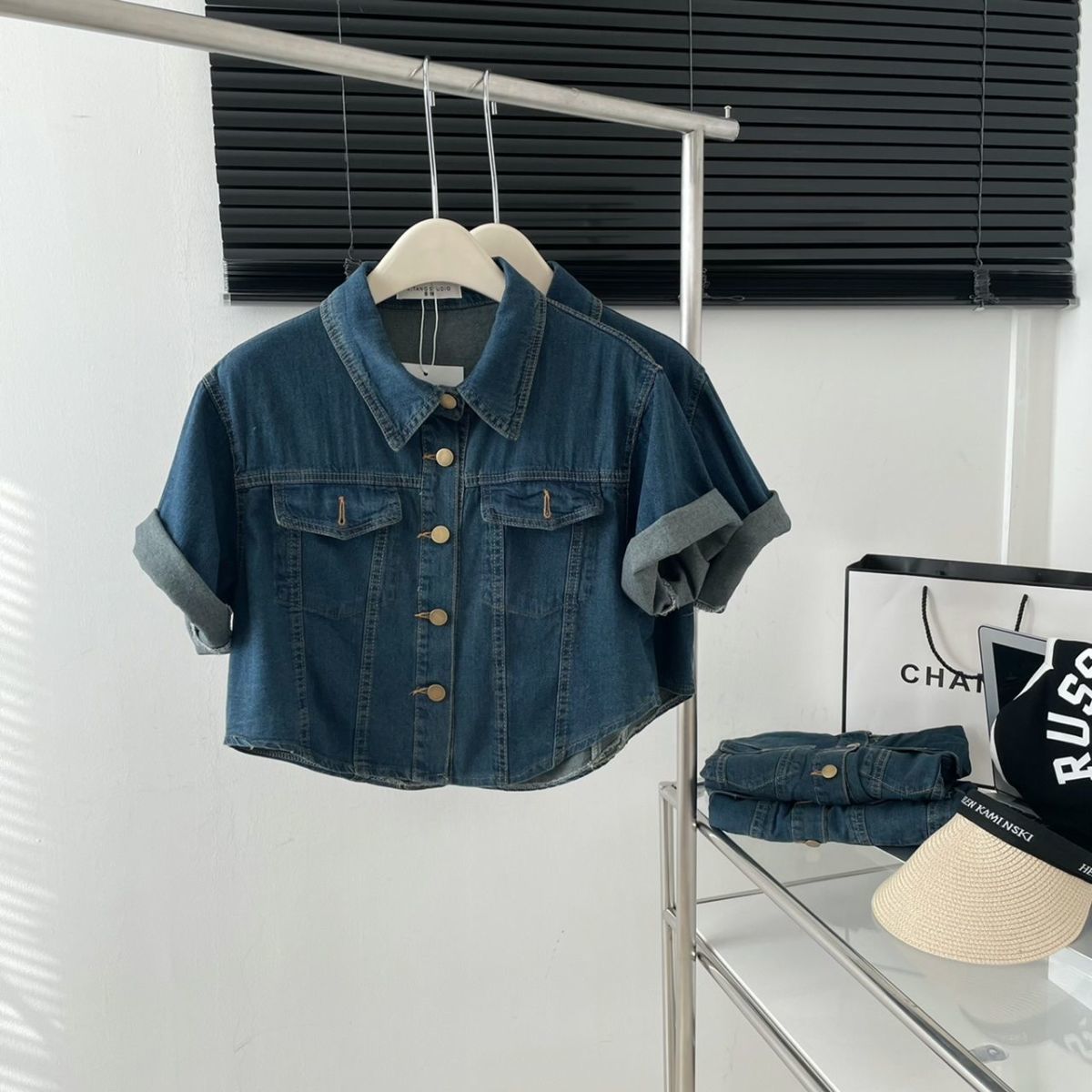Retro Korean style Denim shirt women's short-sleeved lapel short top