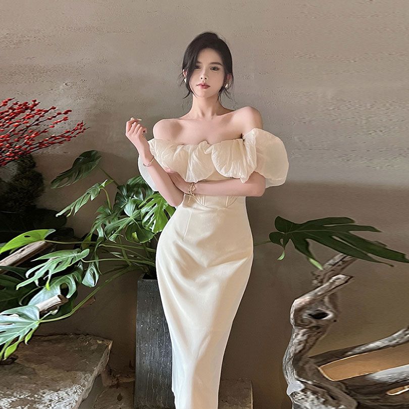 French elegant off-shoulder slim-fitting hip high-end seaside vacation dress