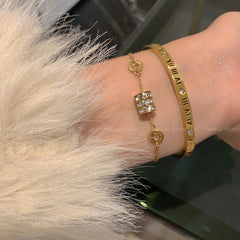 Roman Numeral Gold Bracelet - Light Luxury Titanium Steel Jewelry