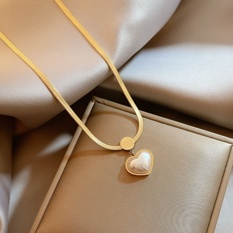 Vintage Pearl Necklace - Tarnish-Free Titanium Steel Light Luxury Jewelry
