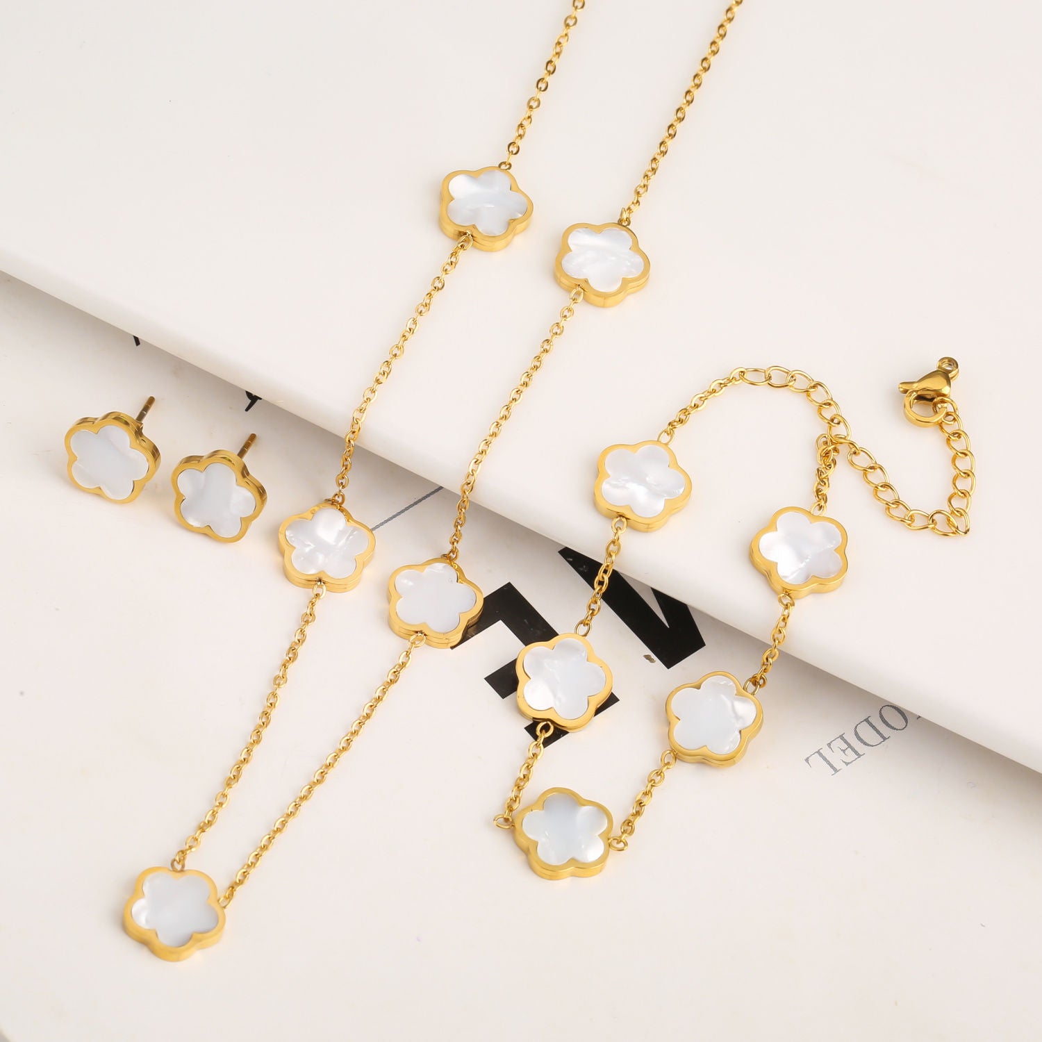 Titanium Steel Five-Petal Flower Jewelry Set – Earrings, Bracelet & Necklace