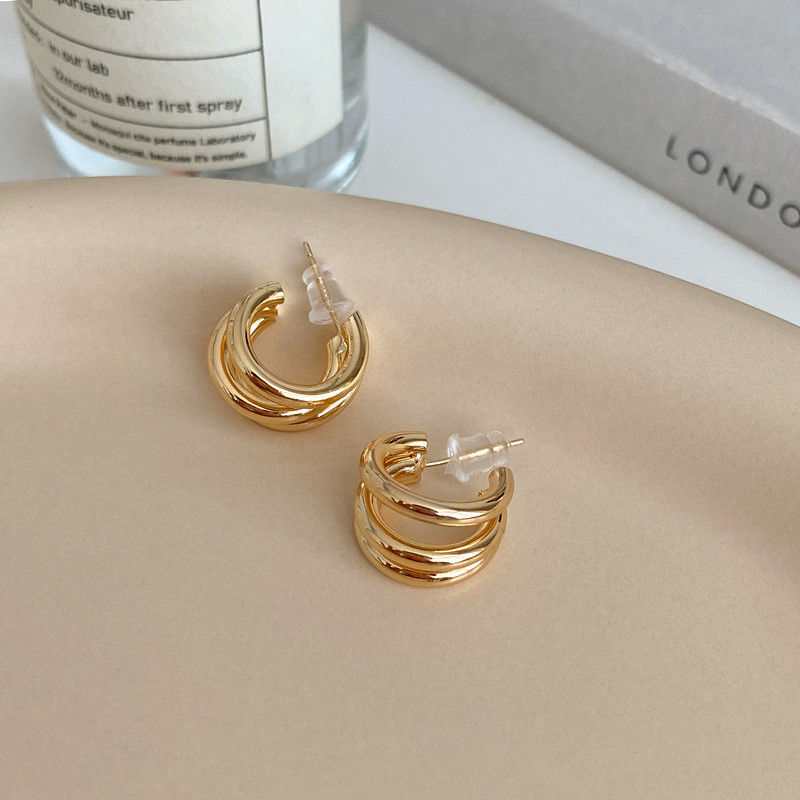 Minimalist Clip-On Hoop Earrings – No Piercing, Pain-Free Silver Hoops