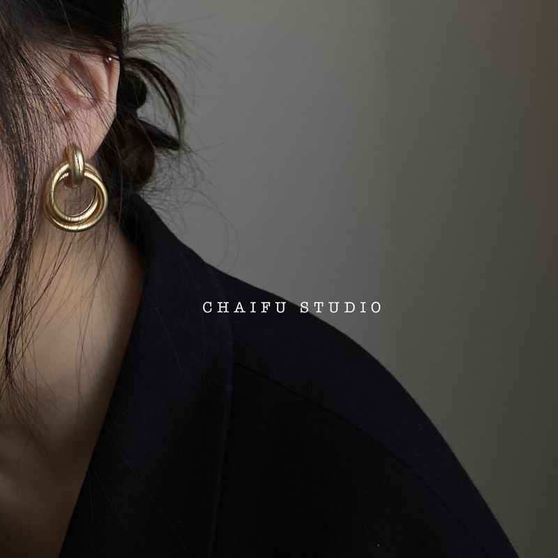 Baroque Golden Clip-On Hoop Earrings