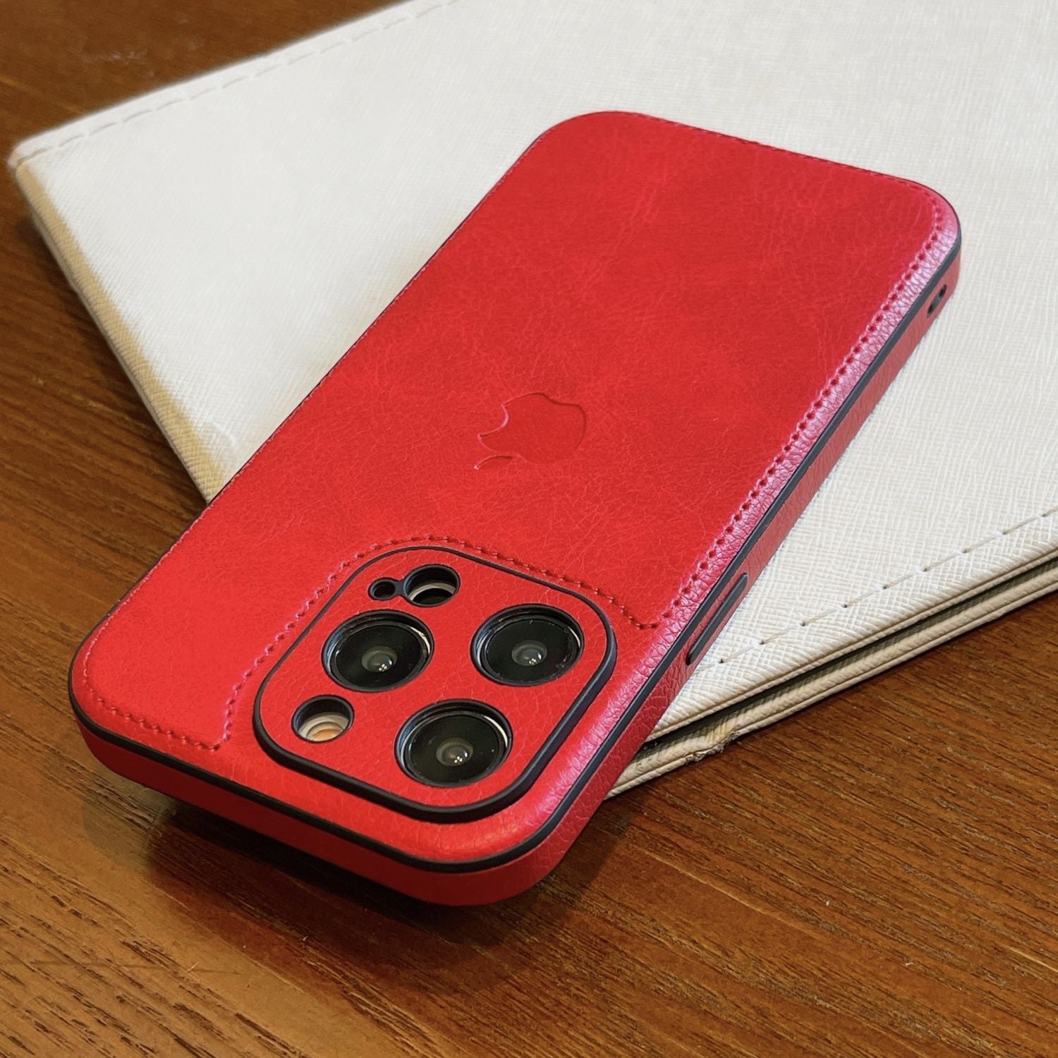 Luxury Vintage Business iPhone Case – Full Cover Shockproof for iPhone