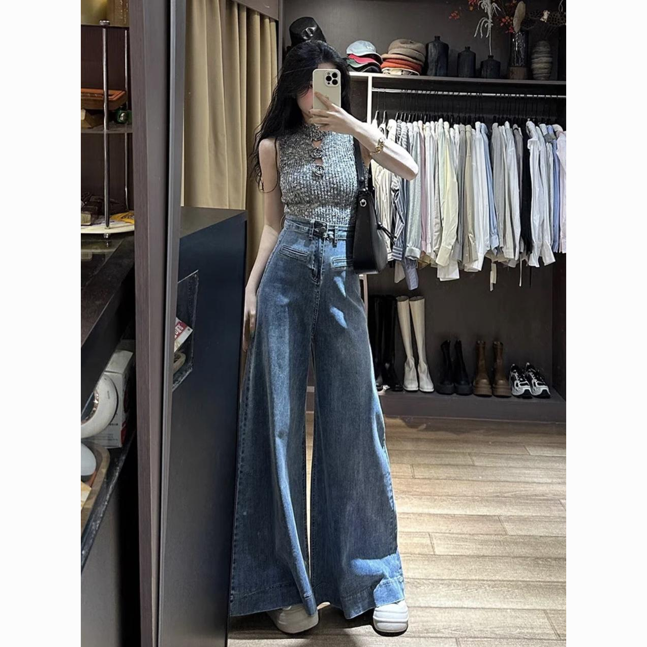 High-Street Wide-Leg Jeans – Loose, Flowy & Slimming
