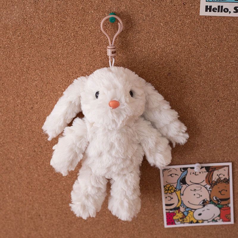 Wasteland-Style Lop-Eared Bunny Keychain – Soft & Trendy Plush Accessory