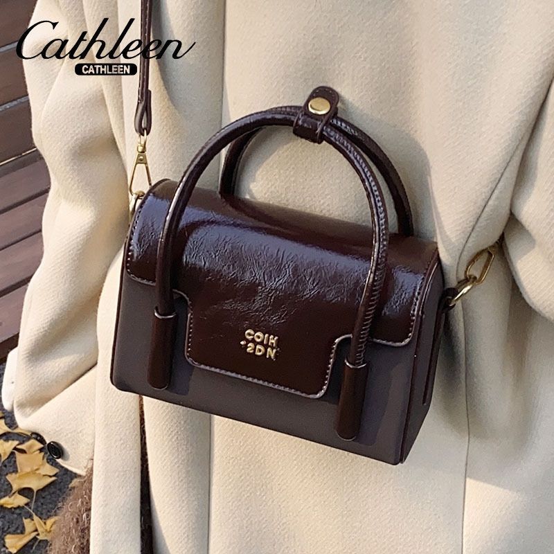Kaisilin Matte Square Handbag – Elegant Vintage Shoulder & Crossbody Bag