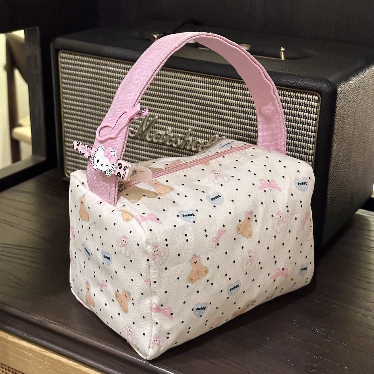 Hello KittyTravel  Bag – Large-Capacity Makeup Organizer with Handle