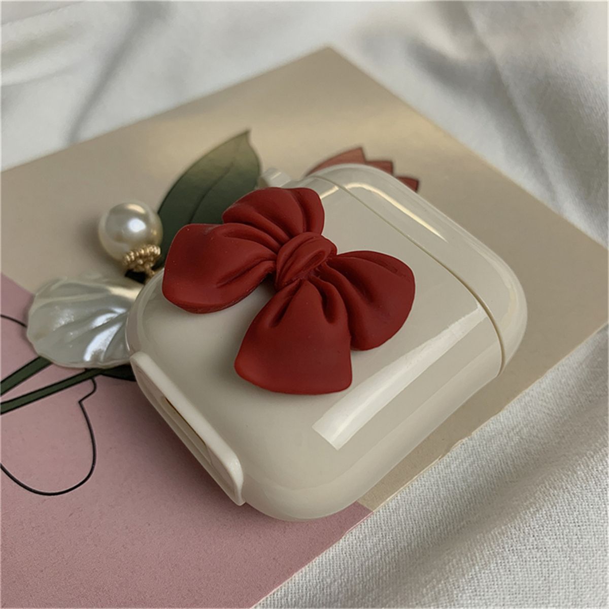 Princess Bow Pearl Shell Wireless Earbuds Case