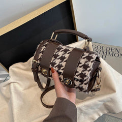 Elegant Boston Crossbody Handbag for Women – Versatile Everyday Shoulder Bag