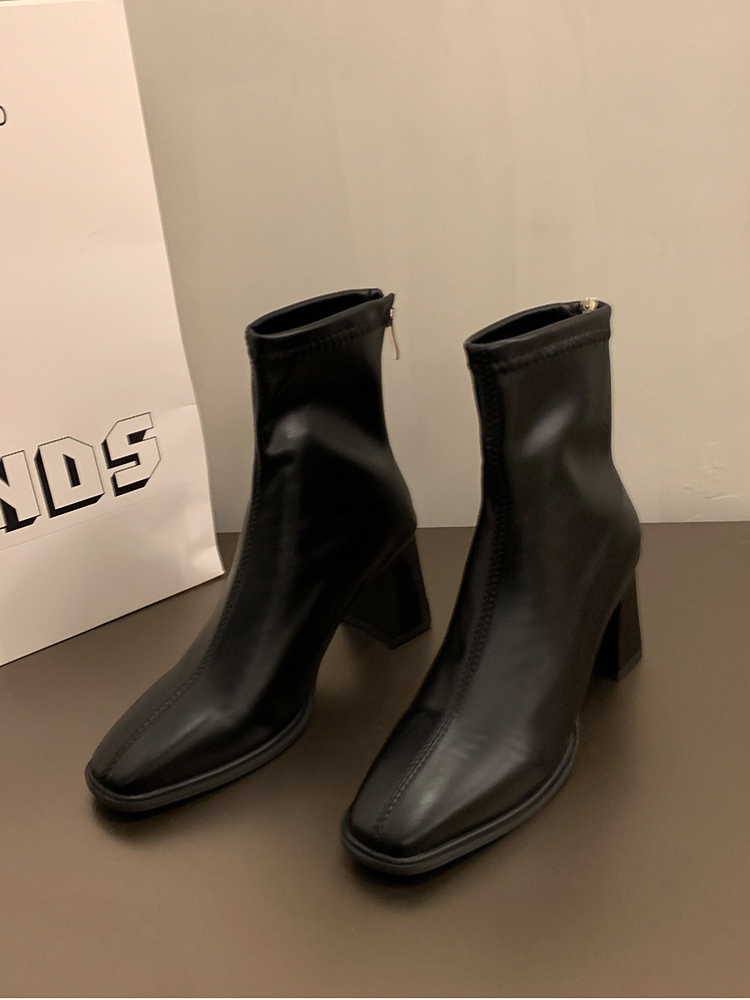 Women's Soft Leather Chunky Heel Slim-Fit Chelsea Ankle Boots