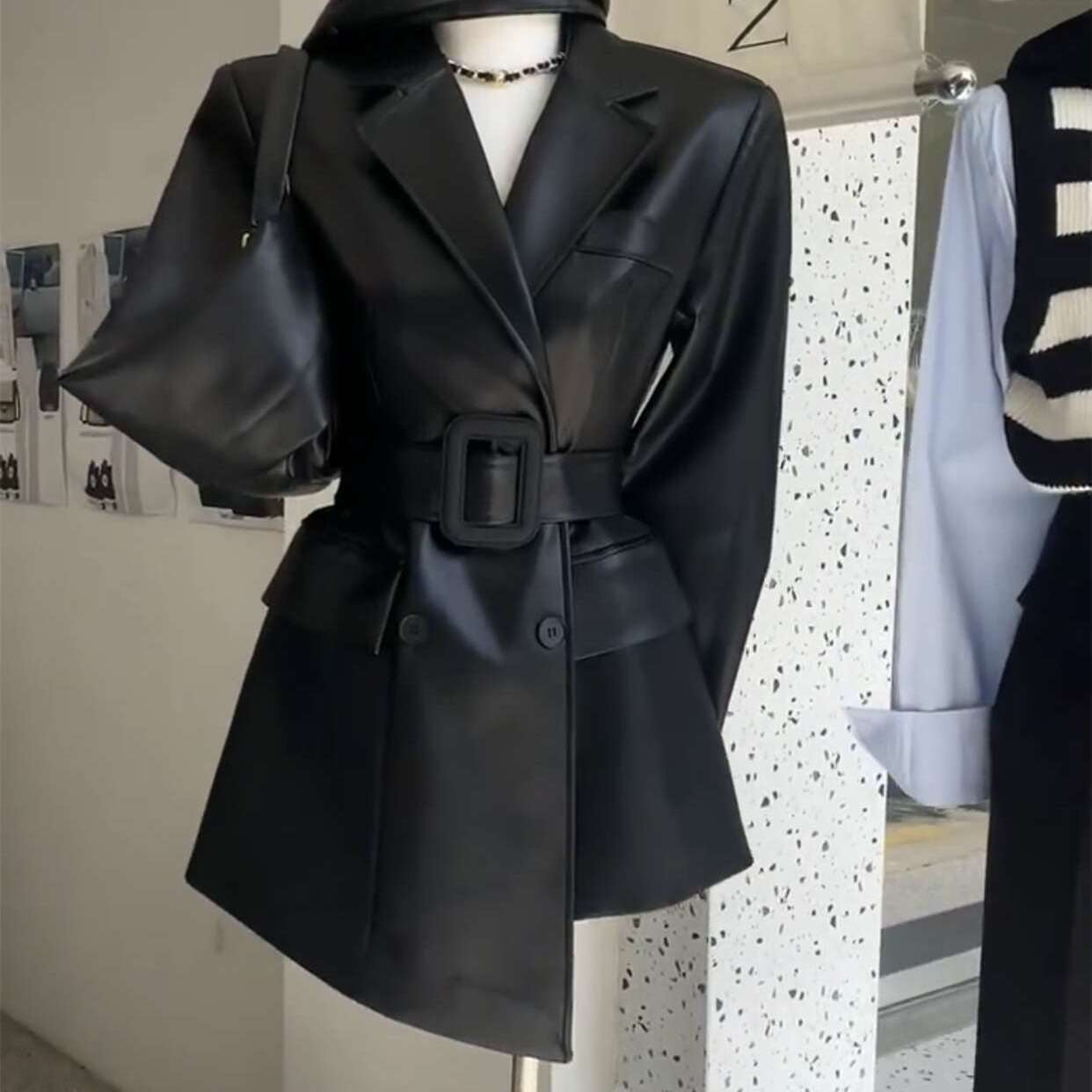 Retro Chic Leather Jacket: Women's Royal Sister-Style High-End Trendy Waist Suit
