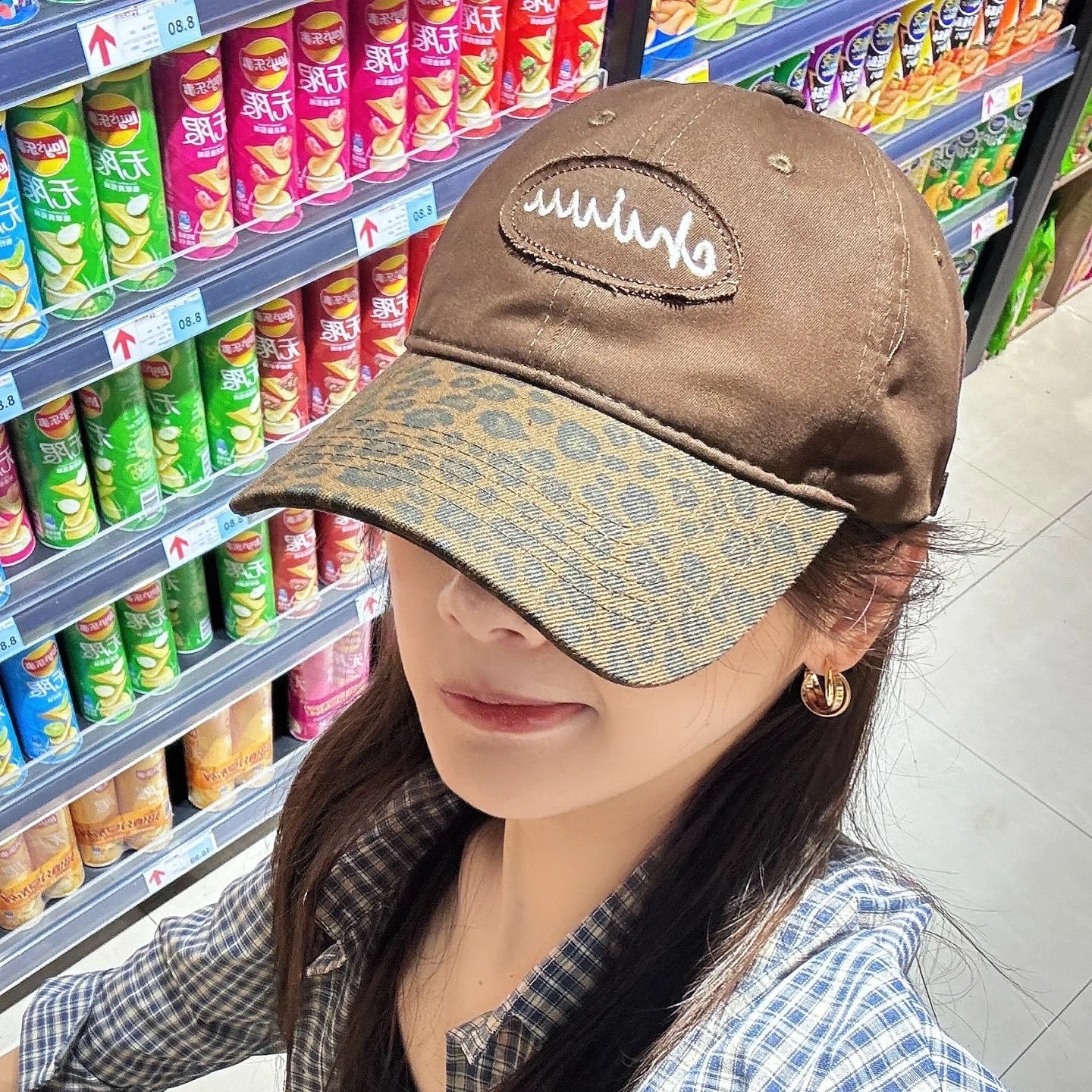Vintage Leopard Baseball Cap – Stylish & Face-Flattering Design