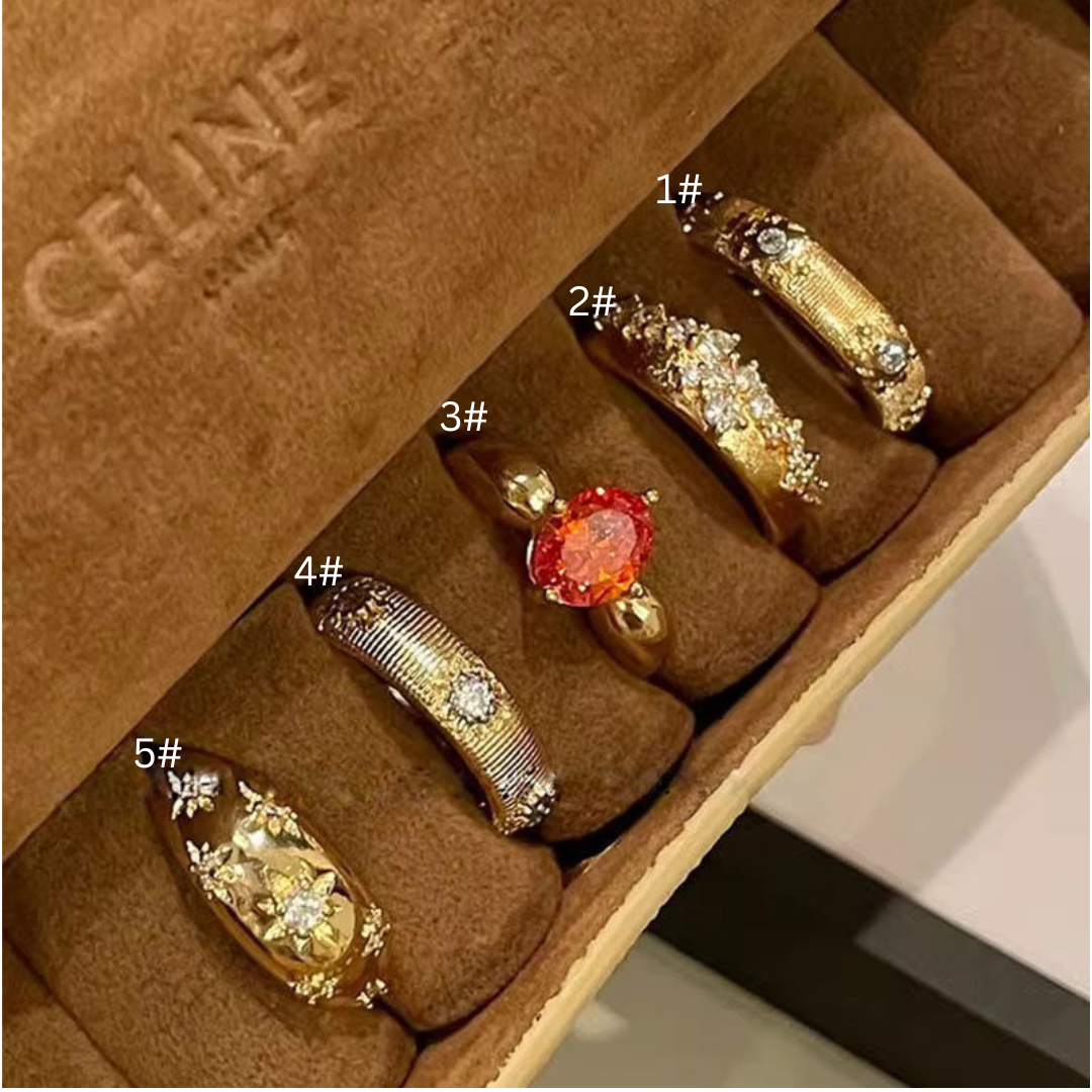 Vintage Wide Band Rhinestone Ring – Brushed Retro Statement Ring for Women