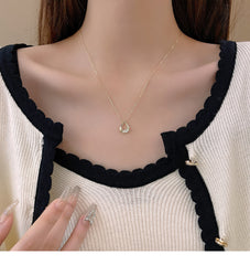 Minimal Geometric Collarbone Necklace for Women, Light Luxury Design Chain