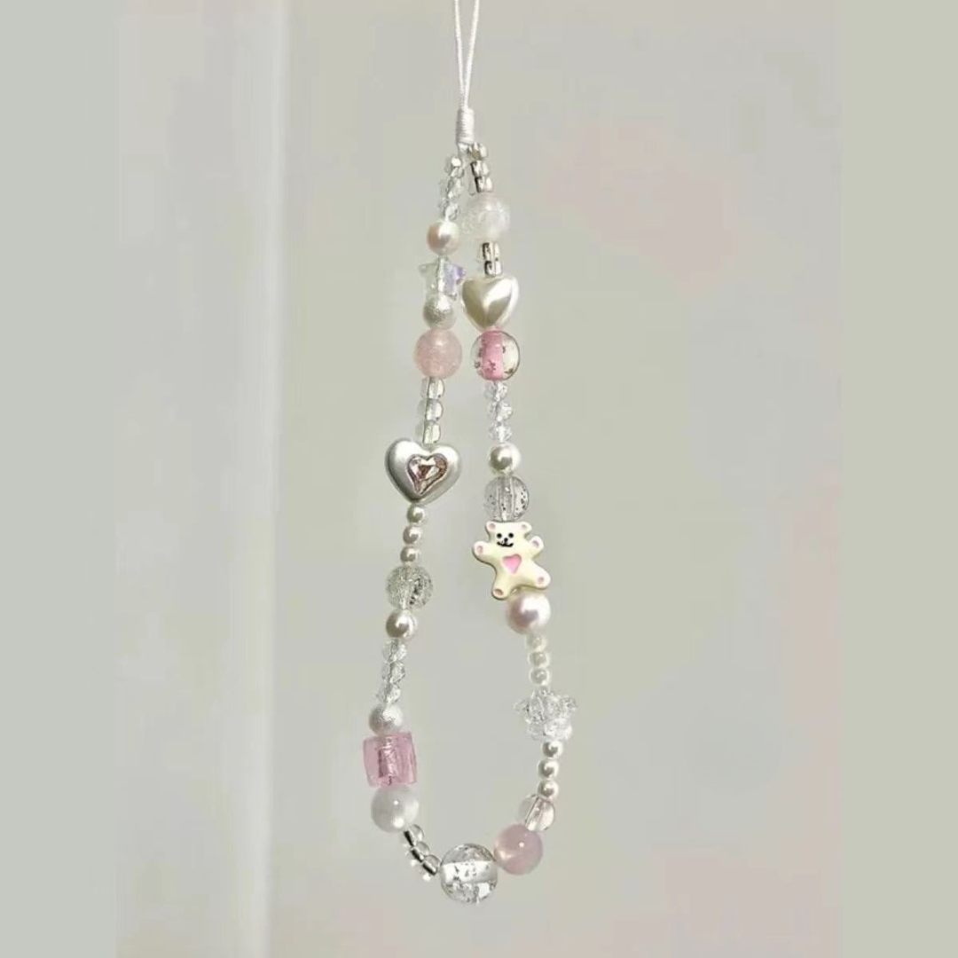 Bouncing Bear Beaded Phone Chain – Stylish & Anti-Lost Strap