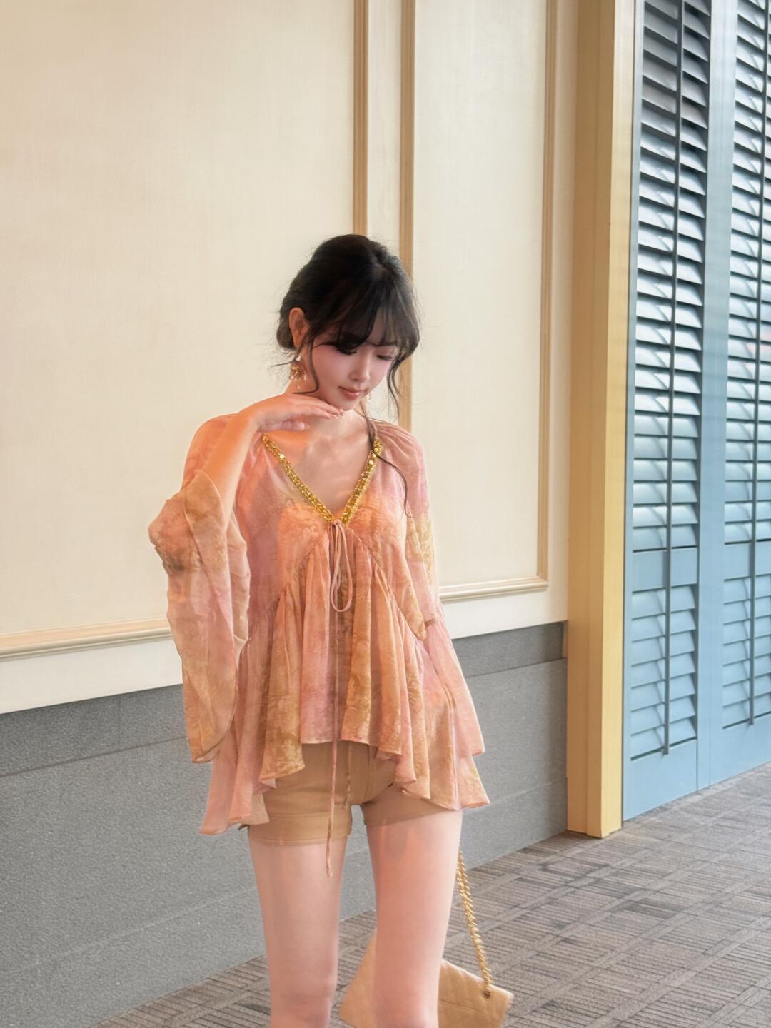French Sequin V-Neck Chiffon Blouse – Elegant Loose Long Sleeve Statement Shirt for Women