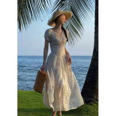 Elegant Vintage Floral Dress – Sunset Flo Embroidered Slim-Fit Gown
