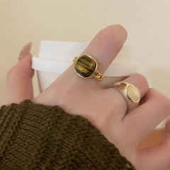 Natural Stone Open Ring for Women - Vintage Elegant, Fashionable Niche Design, Trendy Friendship Ring