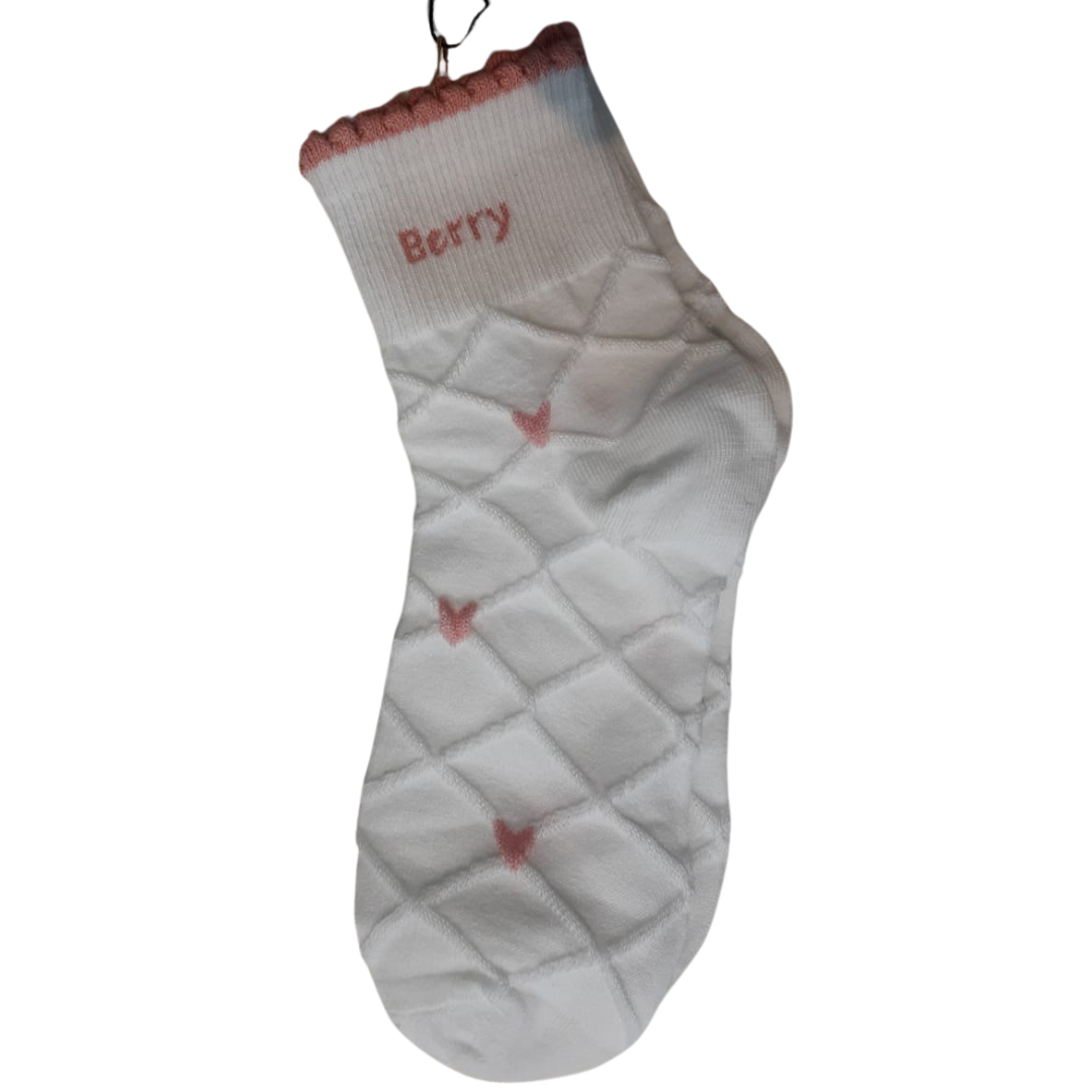 Pink Cute Women's Mid-Calf Socks - Korean Style, Sweet & Trendy, Sporty & Versatile