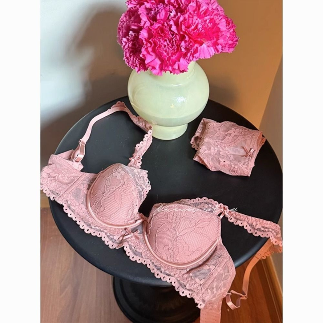 Plus Size Ultra-Thin Lace Minimizing Bra Set – Sexy French Style Lingerie