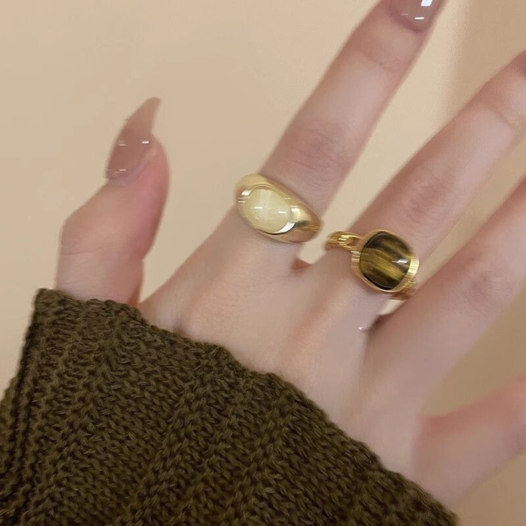 Natural Stone Open Ring for Women - Vintage Elegant, Fashionable Niche Design, Trendy Friendship Ring