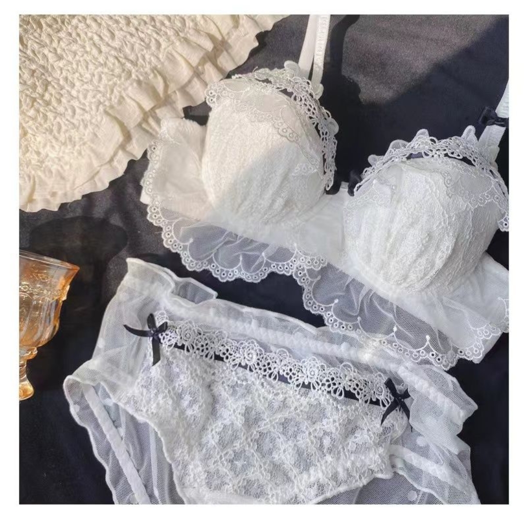 Mermaid Style Japanese Jacquard Water-Soluble Lace Wireless Push-Up Bra Set