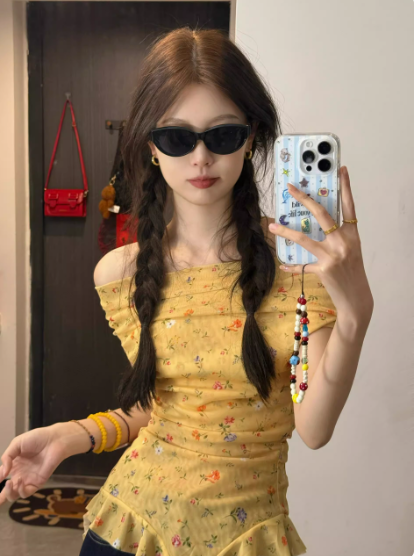 Korean Floral One-Shoulder Ribbon Top – Slim Fit