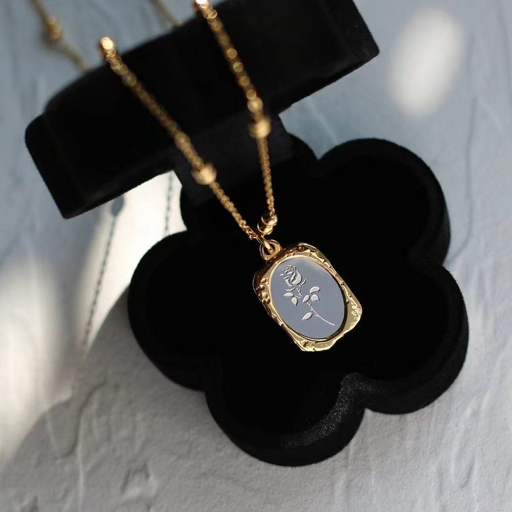French light luxury titanium steel ins necklace women's