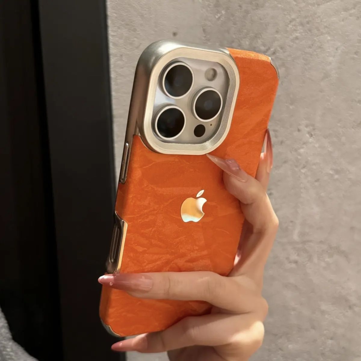 Electroplated Snow Velvet Phone Case – Soft & Stylish Protection