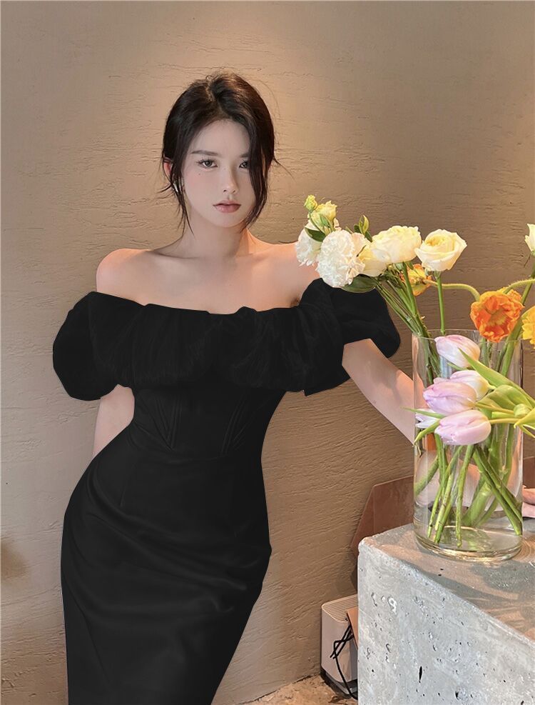 French elegant off-shoulder slim-fitting hip high-end seaside vacation dress