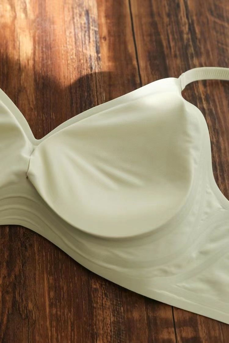 Seamless Wireless Back-Support Bra – 3D Soft Support Sleep Bra for Women