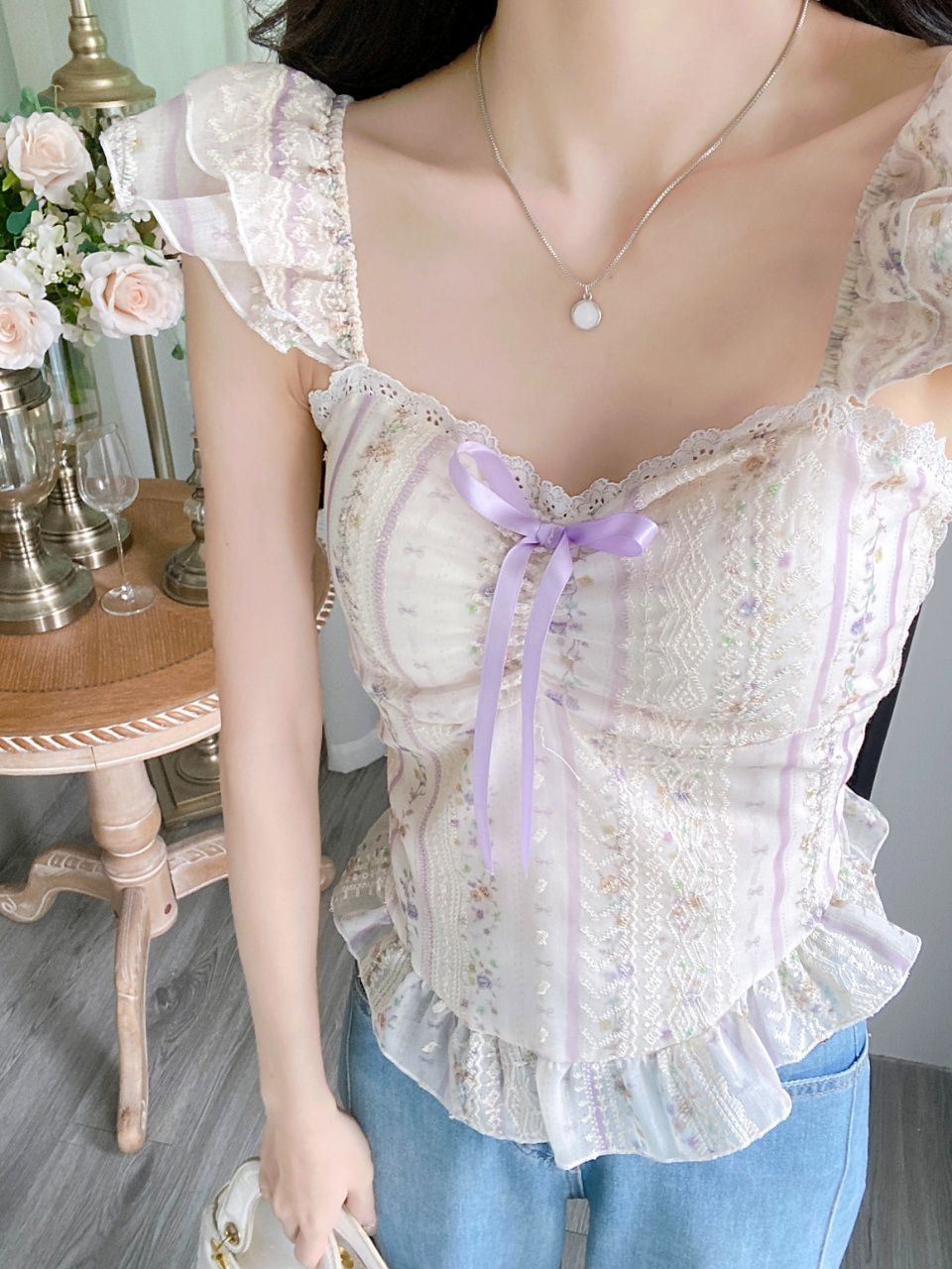 Sweet Style Ruffle Tie-Up Puff Sleeve Shirt –  Floral Square Neck Slim Camisole Top
