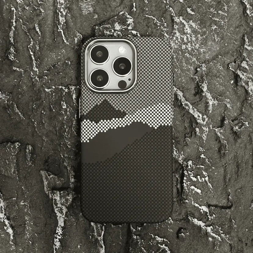 Magnetic Kevlar Texture Phone Case – Luminous Galaxy Design with Strong Magnetic Suction